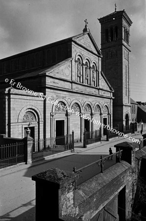 ST NICHOLAS CHURCH EXTERIOR